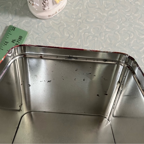 Christmas candy tin - Picture 5 of 8